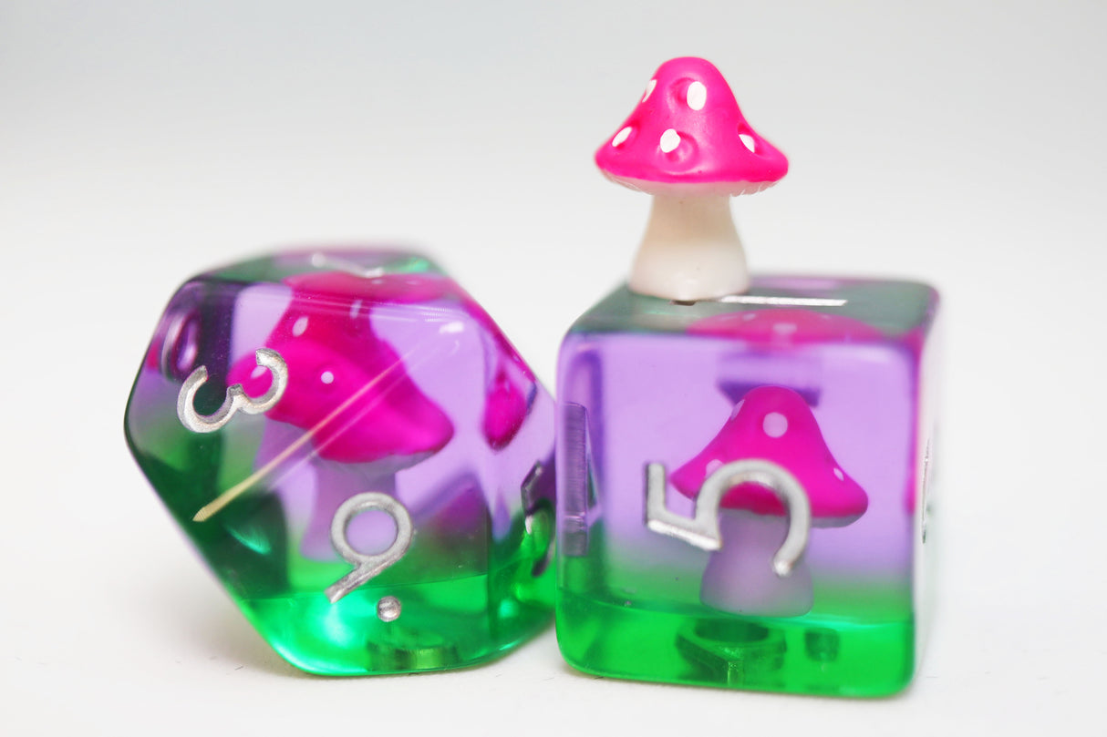 Fae Mushrooms RPG Dice Set Plastic Dice Foam Brain Games