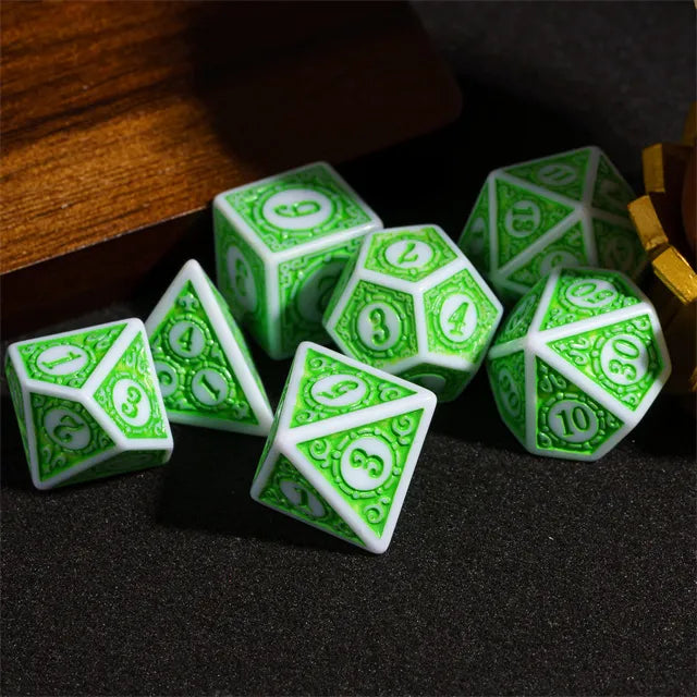 Motif: Leafy RPG Dice Set Plastic Dice Foam Brain Games
