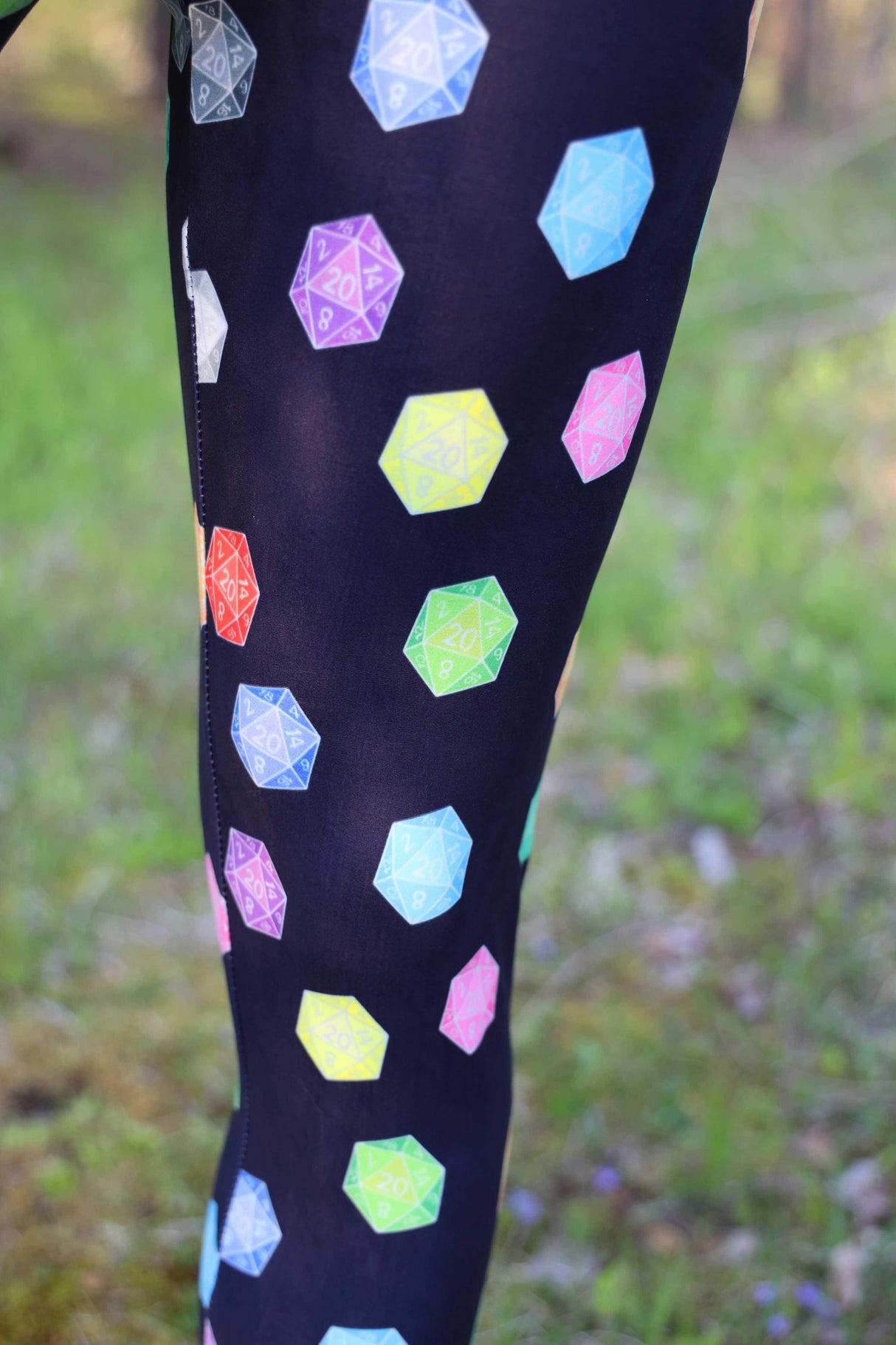 D20 Leggings - SIZE: TC2 (Tall & Curvy 2) Leggings & Joggers Foam Brain Games