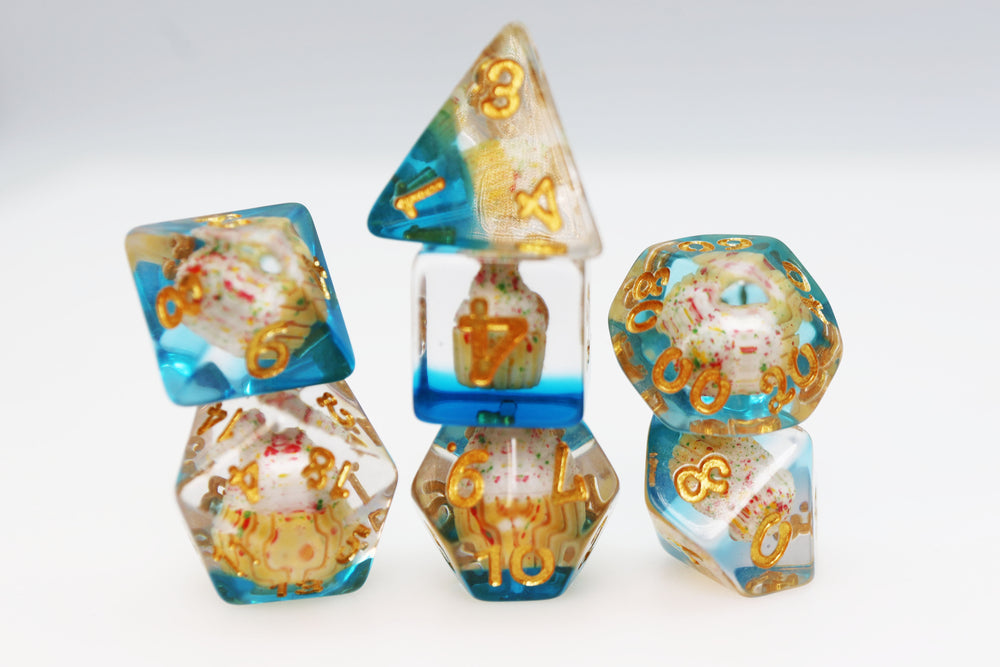 Pastry Pets: Cupcake Dog - Pin & RPG Dice Set Plastic Dice & Pin Set Foam Brain Games