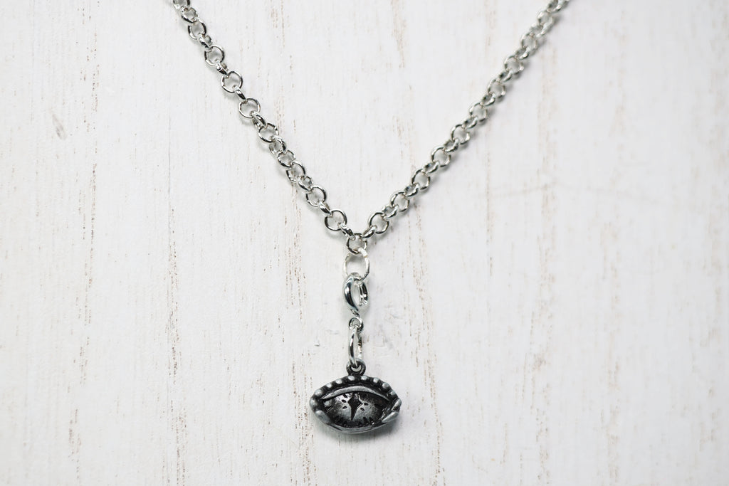 Traveler's Trinkets: Dragon Eye Charm Jewelry Foam Brain Games