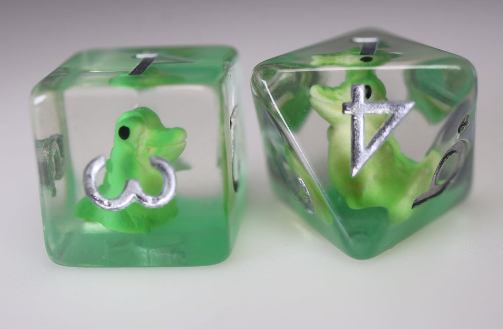 Smiling Crocodile RPG Dice Set Plastic Dice Foam Brain Games