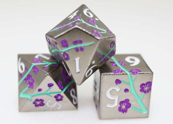 Metallic Bouquet: Silvered Jackmanii - Metal RPG Dice Set Metal Dice Foam Brain Games