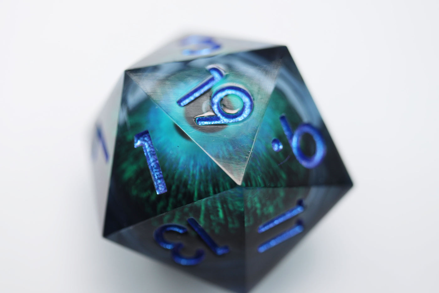 35mm Moving Eye D20 - Blue Cyclops Eye Plastic Dice Foam Brain Games