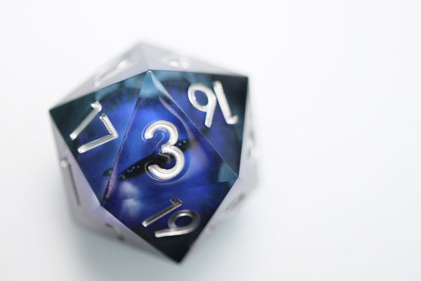 35mm Moving Eye D20 - Purple Cyclops Eye Plastic Dice Foam Brain Games