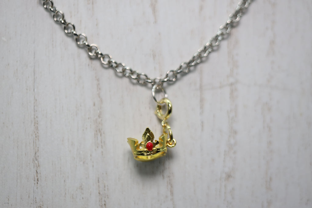 Traveler's Trinkets: Flame Crown Charm Jewelry Foam Brain Games