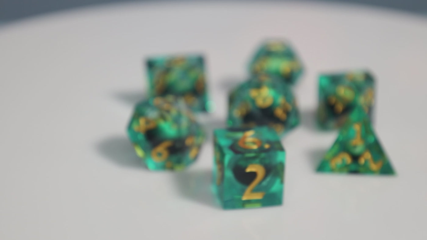 Sharp Edge Moving Eye RPG Dice Set - Green Cyclops