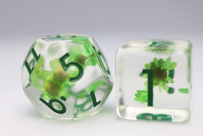 Green Daisy RPG Dice Set Plastic Dice Foam Brain Games