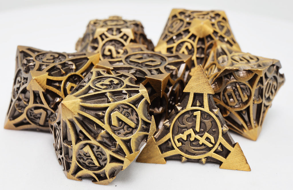 Quiver of Arrows: Golden Arrow - Metal RPG Dice Set Metal Dice Foam Brain Games