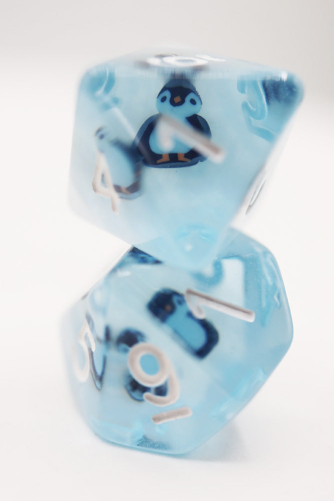 Frozen Penguin RPG Dice Set Plastic Dice Foam Brain Games