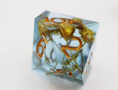 Sharp Edge Resin RPG Dice Set - Dahlia Plastic Dice Foam Brain Games