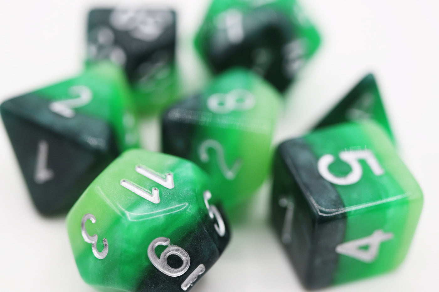 Green Gradient RPG Dice Set Plastic Dice Foam Brain Games